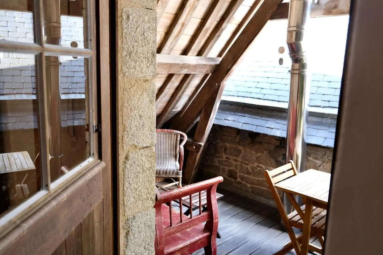 Ploumilliau Manoir De L'Isle酒店 招待所